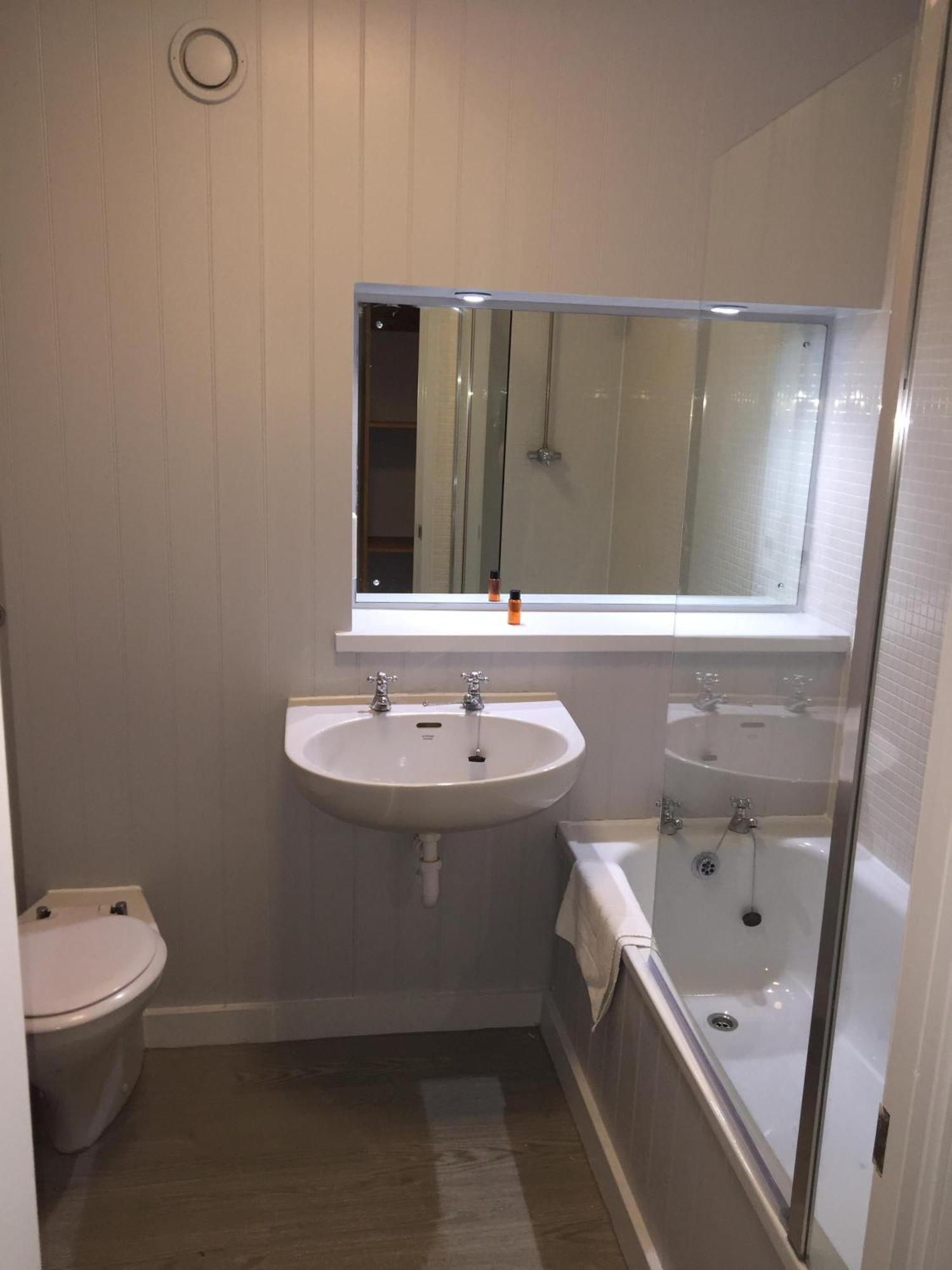 Blue Bell Lodge Hotel Middlesbrough Room photo